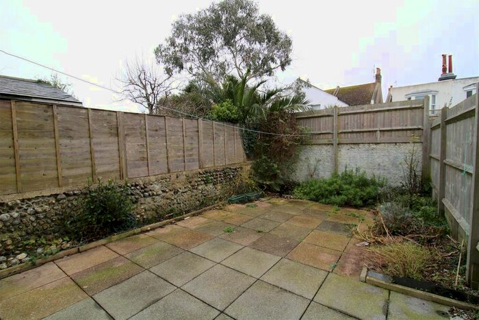 2 Bedroom Property To Rent In West Street, Shoreham-By-Sea BN43