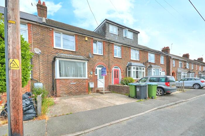 3 Bedroom Terraced House For Sale In Sandfield Avenue, Wick, Littlehampton, West Sussex, BN17
