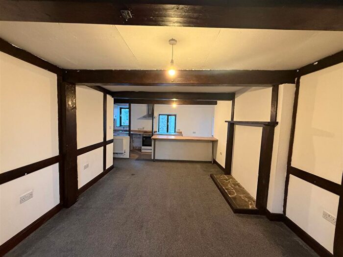 2 Bedroom Property To Rent In Grane Road, Haslingden, BB4