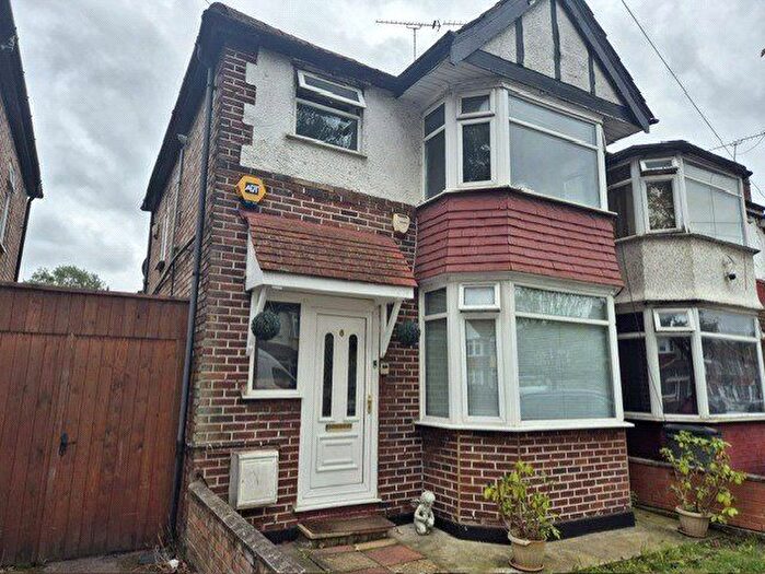 1 Bedroom Flat To Rent In Coniston Avenue, Perivale, UB6