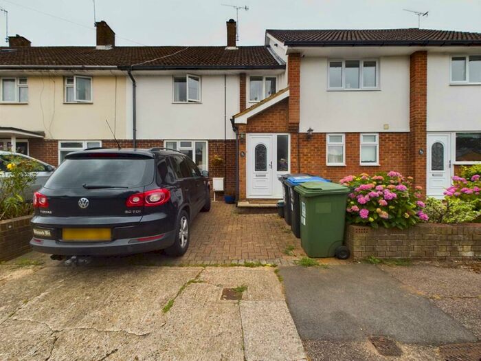 3 Bedroom House To Rent In Daggsdell Road, Hemel Hempstead, Unfurnished, Viewings From //, HP1