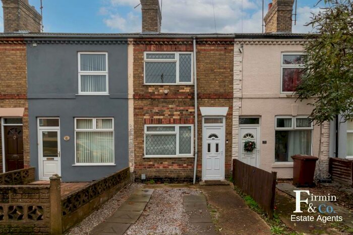 2 Bedroom Terraced House To Rent In New Road, Woodston, Peterborough, PE2