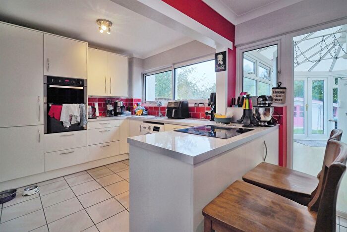 3 Bedroom Semi-Detached House For Sale In Greenfields, West Grimstead, Salisbury, SP5