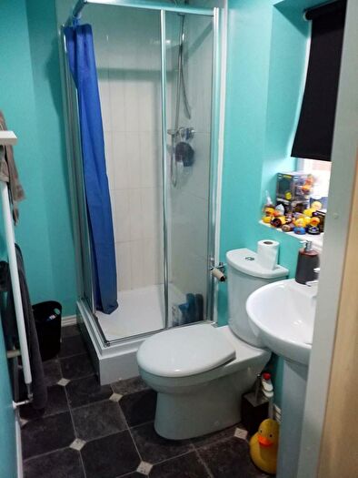 1 Bedroom Semi-Detached House To Rent In St. Martins Close, Swadlincote, DE11