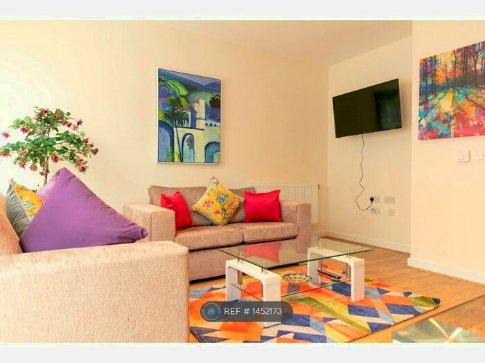 2 Bedroom Terraced House To Rent In Addenbrookes Road, Cambridge, CB2