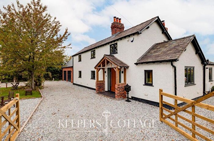 4 Bedroom Detached House For Sale In Townfield Lane, Mollington, CH1