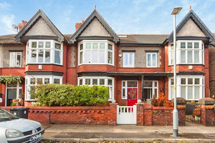 3 Bedroom Terraced House For Sale In York Avenue, Crosby, Liverpool, Merseyside, L23