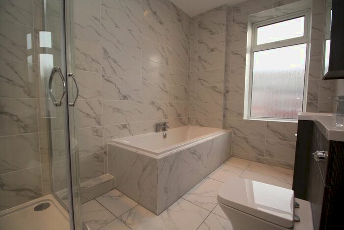 2 Bedroom Flat To Rent In Park Road, Stanley, County Durham, DH9