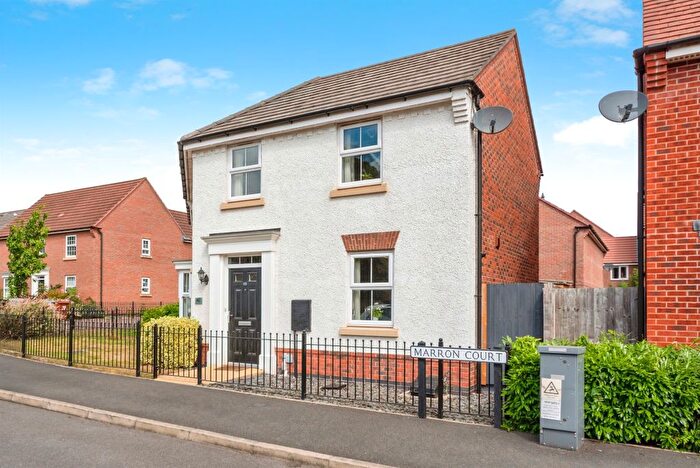 3 Bedroom Detached House For Sale In Marron Court, Fernwood, Newark, NG24