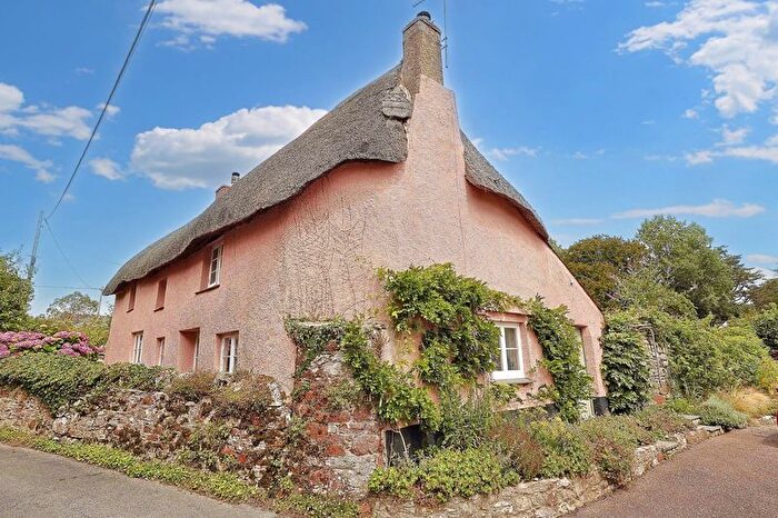 3 Bedroom Detached House For Sale In Waddeton, Brixham, TQ5