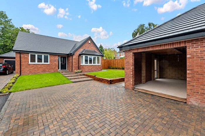 3 Bedroom Detached Bungalow For Sale In Lyttleton Gate, Studley, Warwickshire, B80
