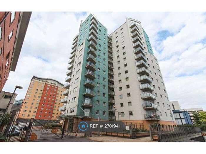 2 Bedroom Flat To Rent In City View, Ilford, IG1