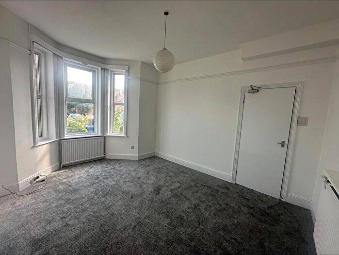 4 Bedroom House To Rent In St. Marys Road, Poole, BH15