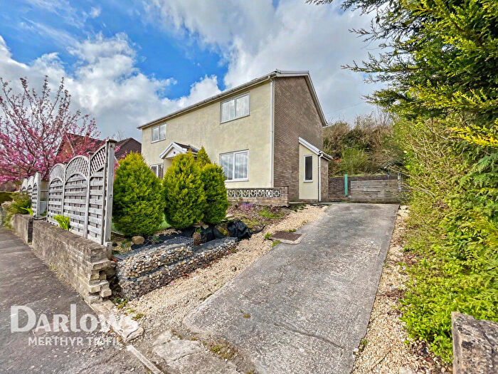 3 Bedroom Detached House For Sale In Taff Vale Estate, Treharris, CF46