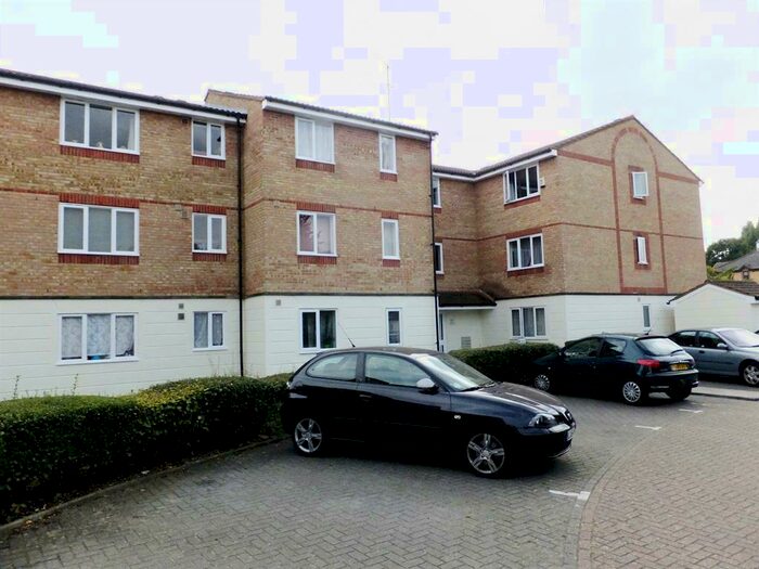 1 Bedroom Flat To Rent In Mullards Close, Hackbridge, Surrey, CR4
