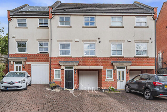 3 Bedroom Town House For Sale In Southwell Close, Melton Mowbray, LE13