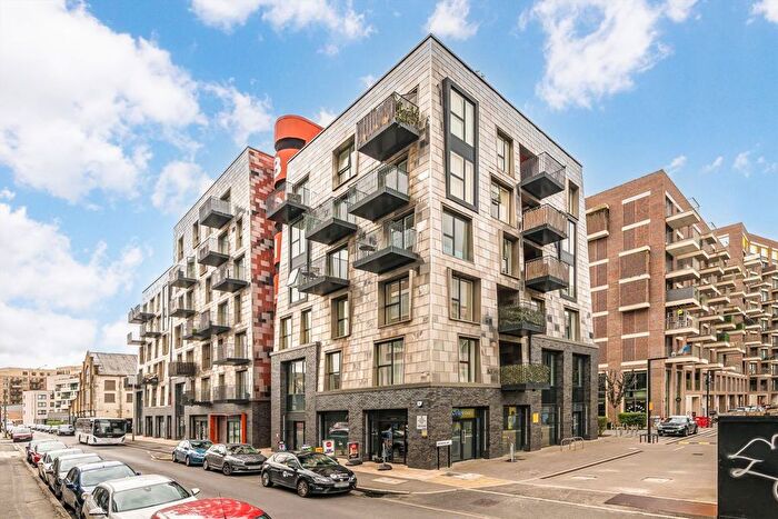 1 Bedroom Studio To Rent In Material Walk, Hayes, UB3