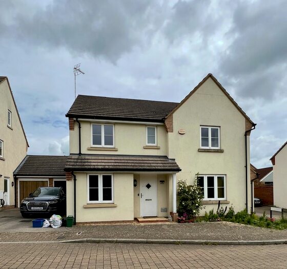 4 Bedroom Detached House To Rent In Niven Lane, Oxley Park, Milton Keynes, MK4