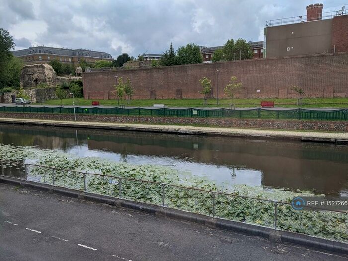 3 Bedroom Terraced House To Rent In Blakes Cottages, Reading, RG1