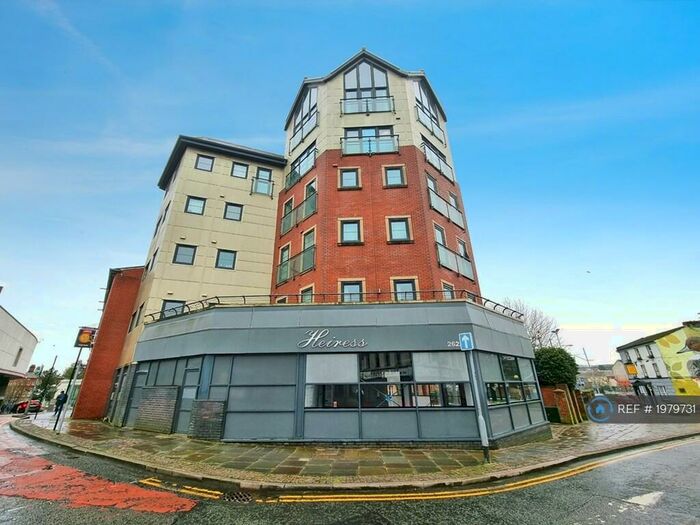 2 Bedroom Penthouse To Rent In The Tower, Blackburn, BB2