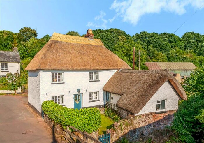 3 Bedroom Detached House For Sale In Coleford, Crediton, EX17