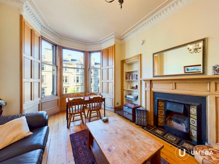 2 Bedroom Flat To Rent In Comely Bank Avenue, Stockbridge, Edinburgh, EH4