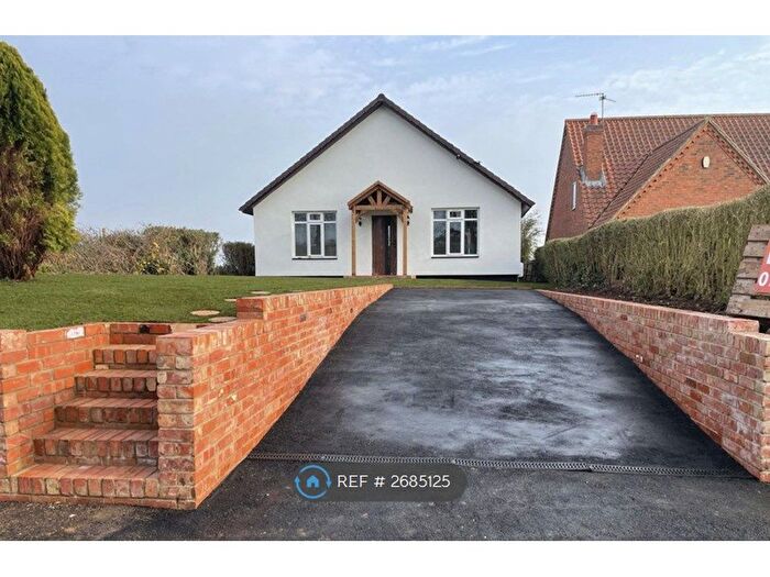 3 Bedroom Bungalow To Rent In Fosse Road, East Stoke, Newark, NG23