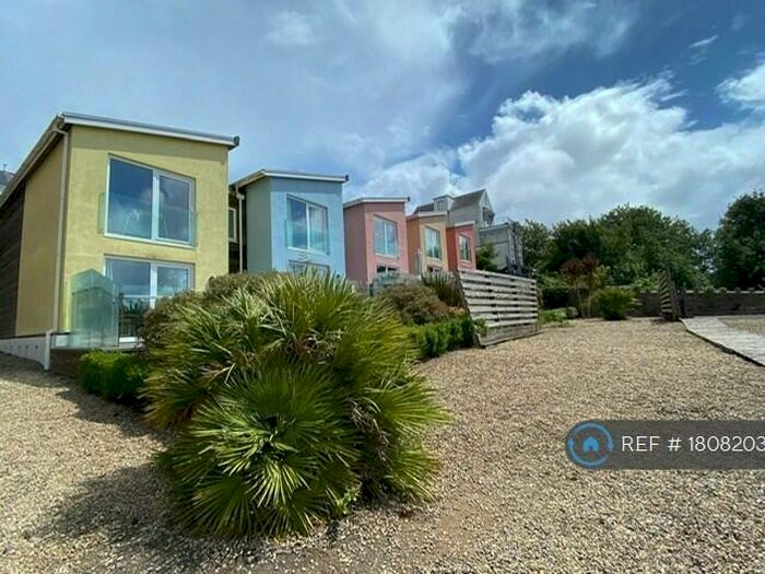 3 Bedroom Terraced House To Rent In St. Thomas Mews, St. Thomas, Swansea, SA1