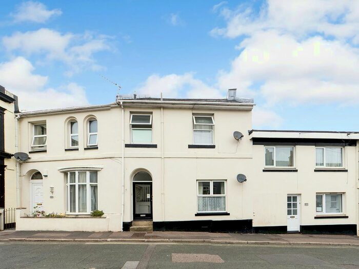 1 Bedroom Flat To Rent In Petitor Mews, St. Marychurch, Torquay, TQ1