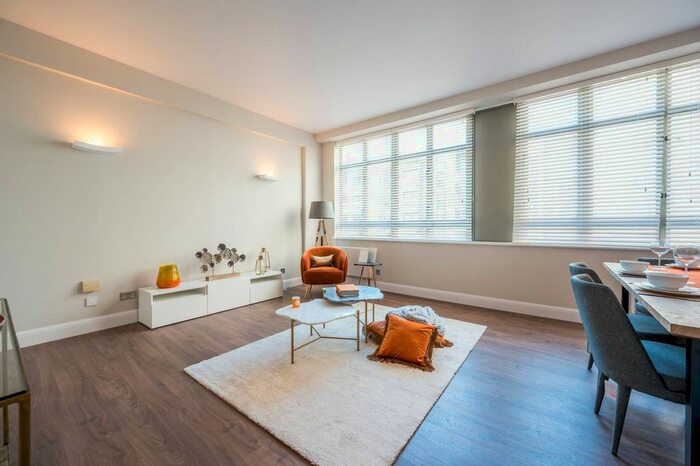 2 Bedroom Flat To Rent In City Road, Old Street, London, EC1V