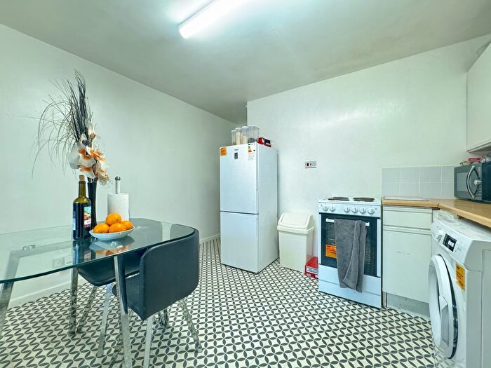 2 Bedroom Terraced House To Rent In Highwood Place, Eckington, Sheffield, South Yorkshire, S21