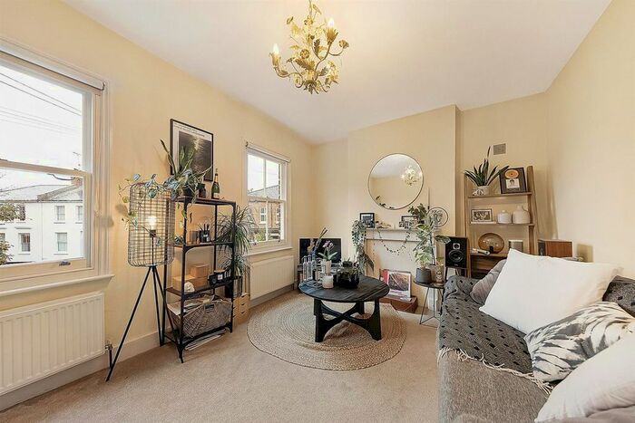 1 Bedroom Flat To Rent In Modder Place, Putney, London, SW15