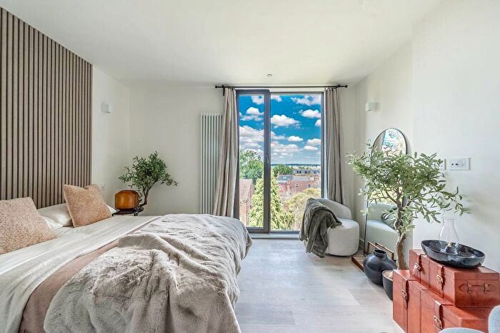 Studio To Rent In Ferme House, Harrow, HA1