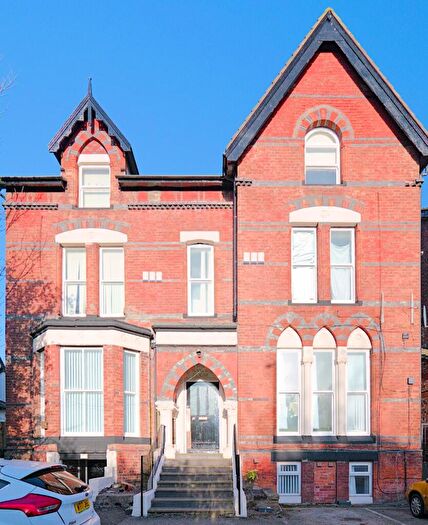 3 Bedroom Flat To Rent In Flat Croxteth Road, Liverpool, Merseyside, L8