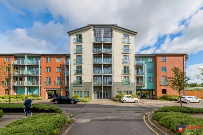 2 Bedroom Flat To Rent In Worsdell Drive, Gateshead, NE8