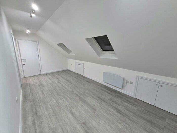 1 Bedroom Flat To Rent In Hendon, NW4