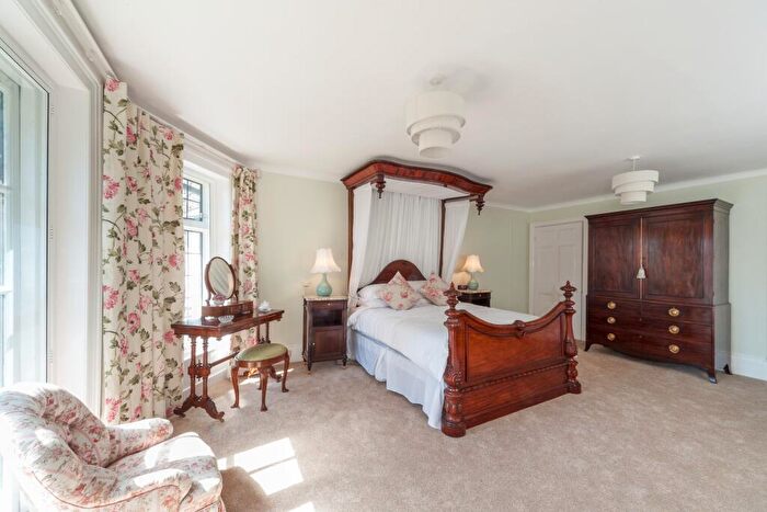 4 Bedroom Semi-Detached House To Rent In Rope Hill, Boldre, Lymington, SO41