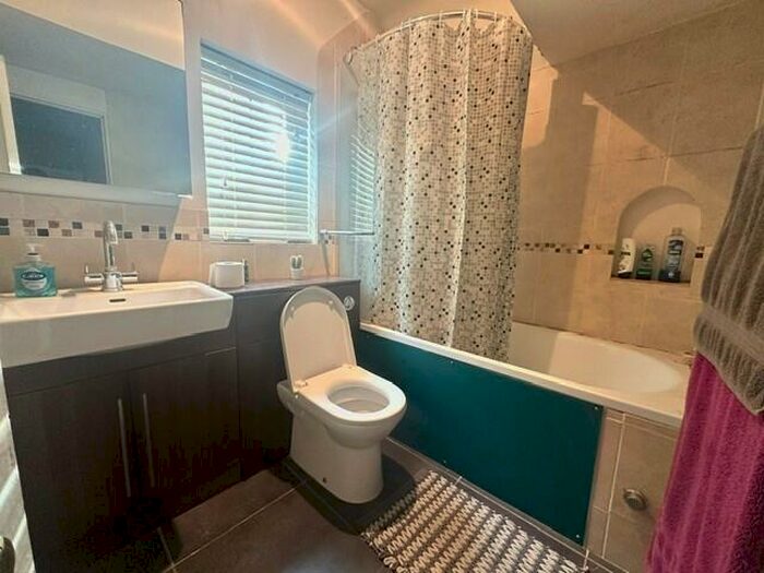 3 Bedroom Cottage To Rent In Castle Street, Saffron Walden, CB10