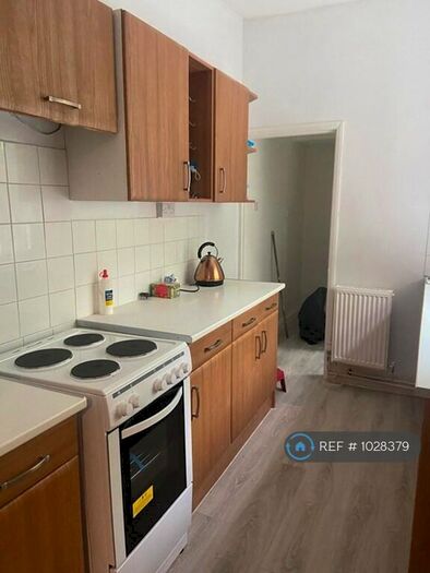 1 Bedroom Flat To Rent In Cobden Street, Gateshead, NE8