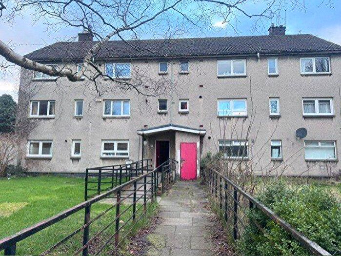 2 Bedroom Flat For Sale In Glenure Loan, Edinburgh, Midlothian, EH4