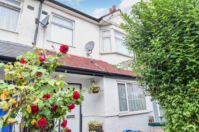 1 Bedroom Flat To Rent In Kimble Road, Colliers Wood, SW19