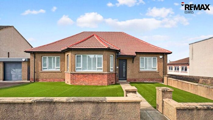 4 Bedroom Detached House For Sale In Hardhill Road, Bathgate, EH48