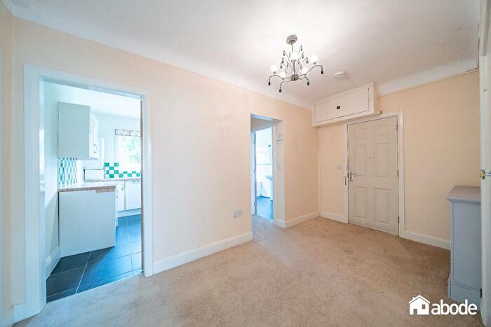 2 Bedroom Flat For Sale In Queens Drive, Wavertree, Liverpool, L15