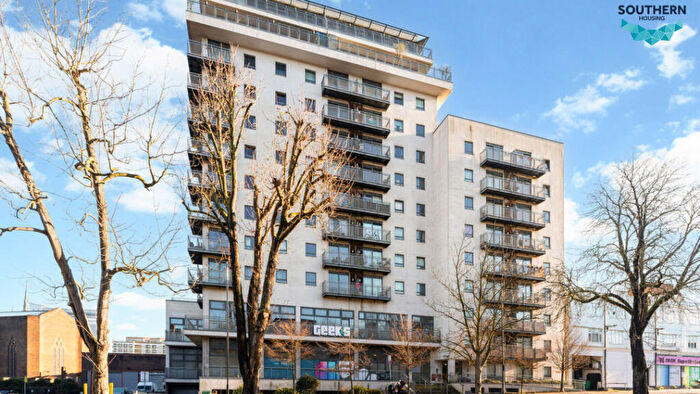 1 Bedroom Flat For Sale In Sutton Park Road, Sutton, SM1