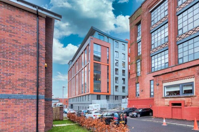 2 Bedroom Apartment To Rent In Inverlair Avenue, Flat /, Cathcart, Glasgow, G43