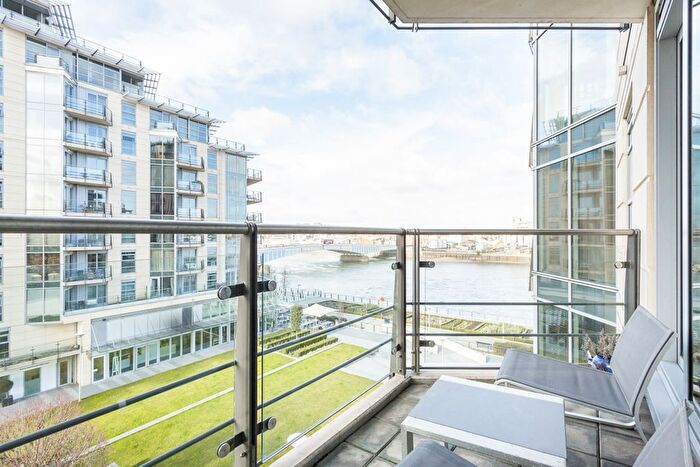 2 Bedroom Flat To Rent In Commodore House, Juniper Drive, London, SW18