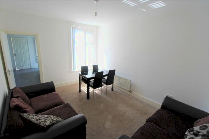 4 Bedroom Terraced House To Rent In Hugh Road, Coventry, CV3