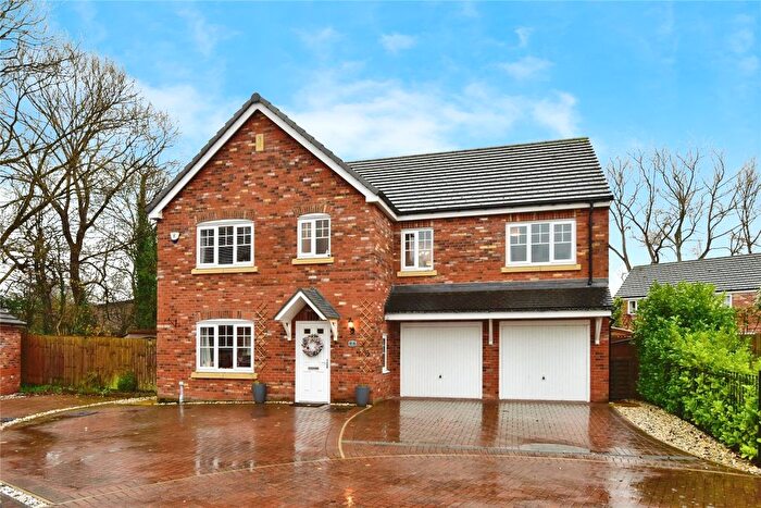 5 Bedroom Detached House For Sale In Long Croft Close, Holmes Chapel, Crewe, Cheshire, CW4