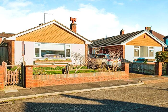 2 Bedroom Bungalow For Sale In Orchard Avenue, Worthing, West Sussex, BN14