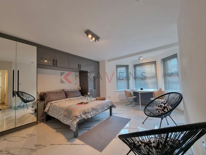 Studio To Rent In Windsor Road, Ealing, W5